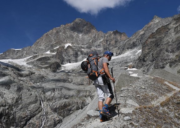 2018-09-10_11_-_Obergabelhorn_10.jpg 